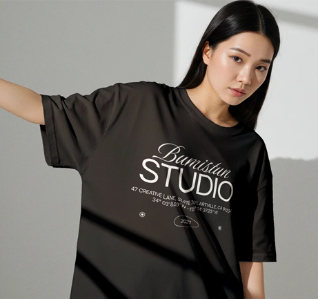 Free oversized T-shirt mockup PSD with smart object